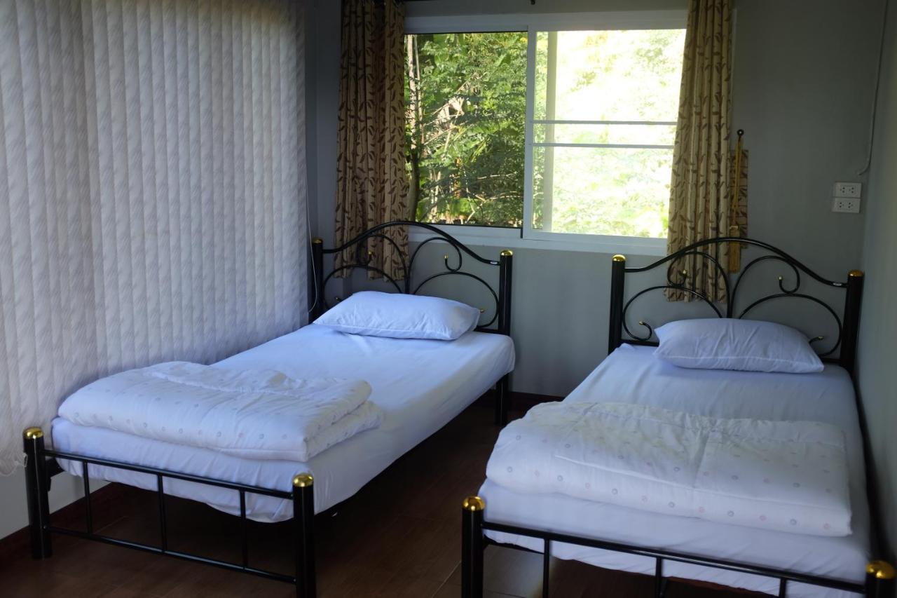 Apartmán Rai Boonsom Phrao Pokoj fotografie