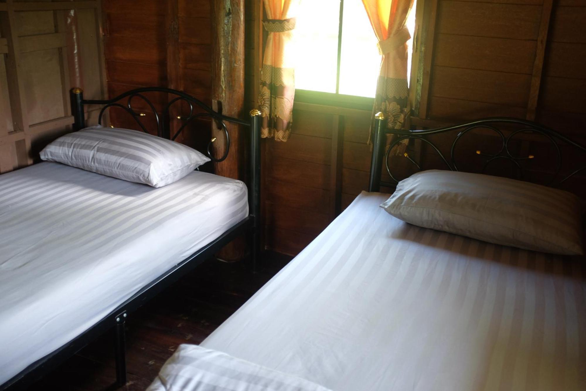 Apartmán Rai Boonsom Phrao Pokoj fotografie
