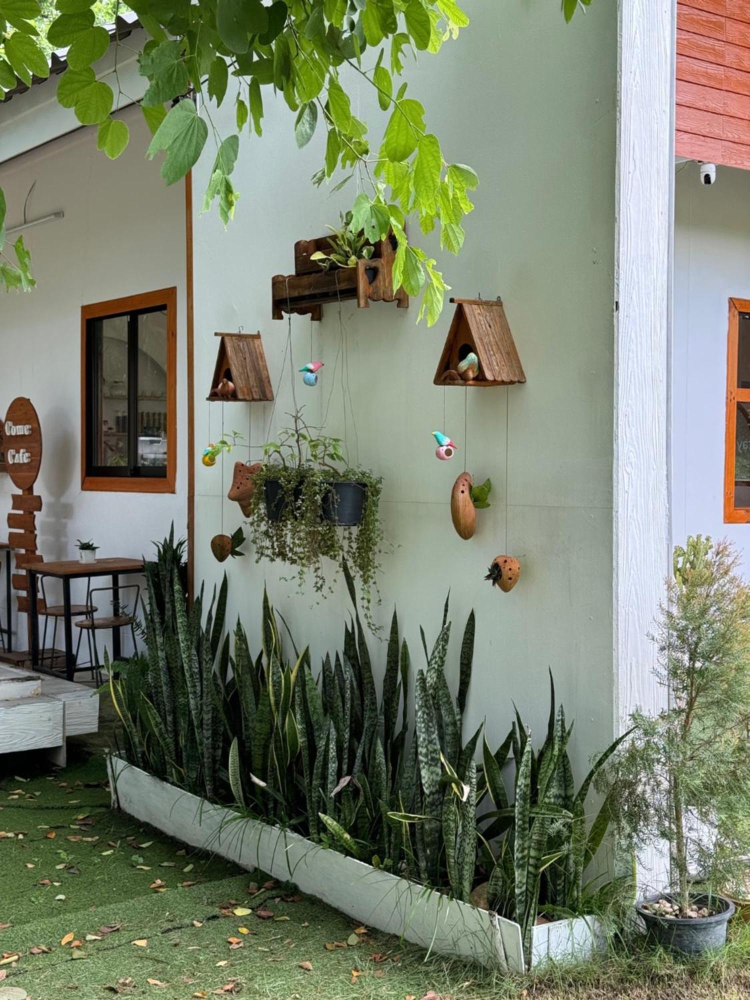 Apartmán Rai Boonsom Phrao Exteriér fotografie